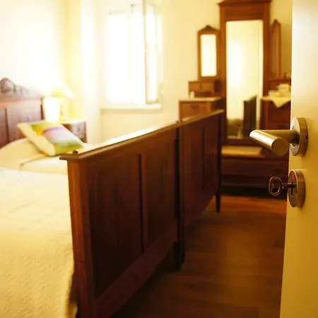 Residencia Pascoal De Melo *